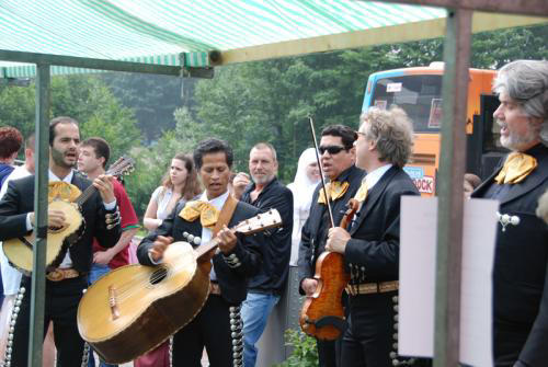 mariachi ensemble.jpg